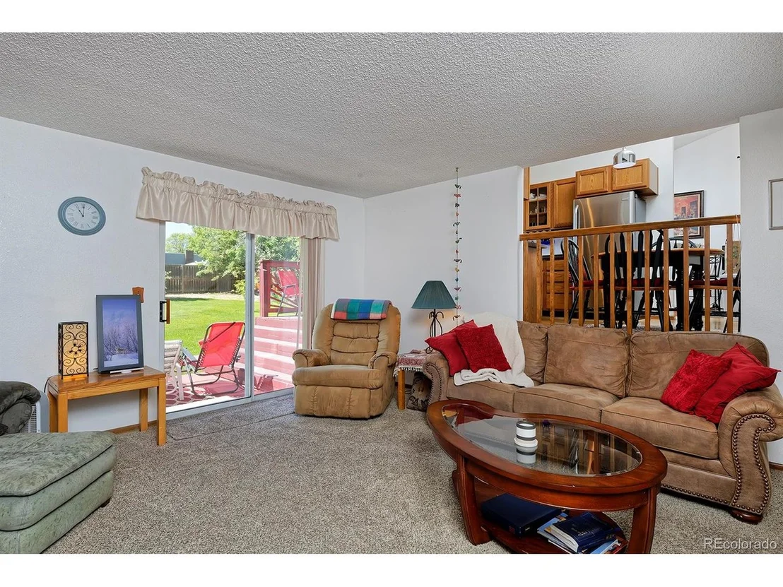 Photo of 372 Oak Ln