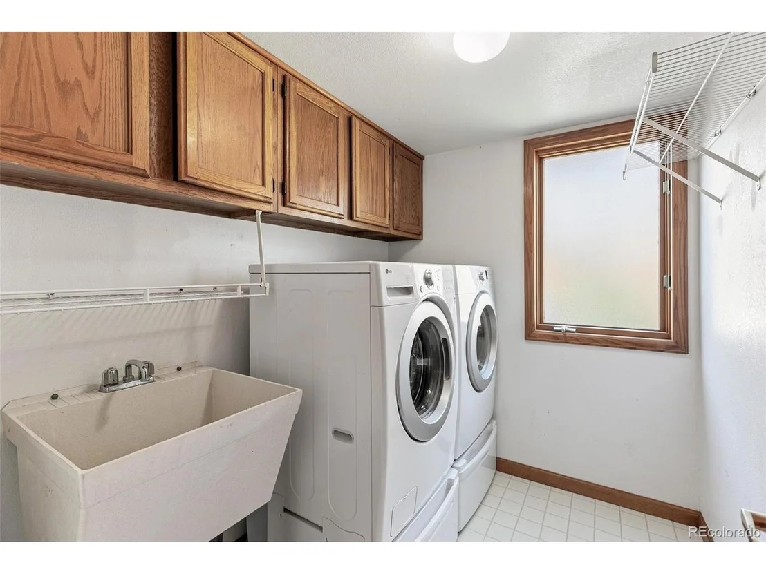 Photo of 7471 Rattlesnake Dr