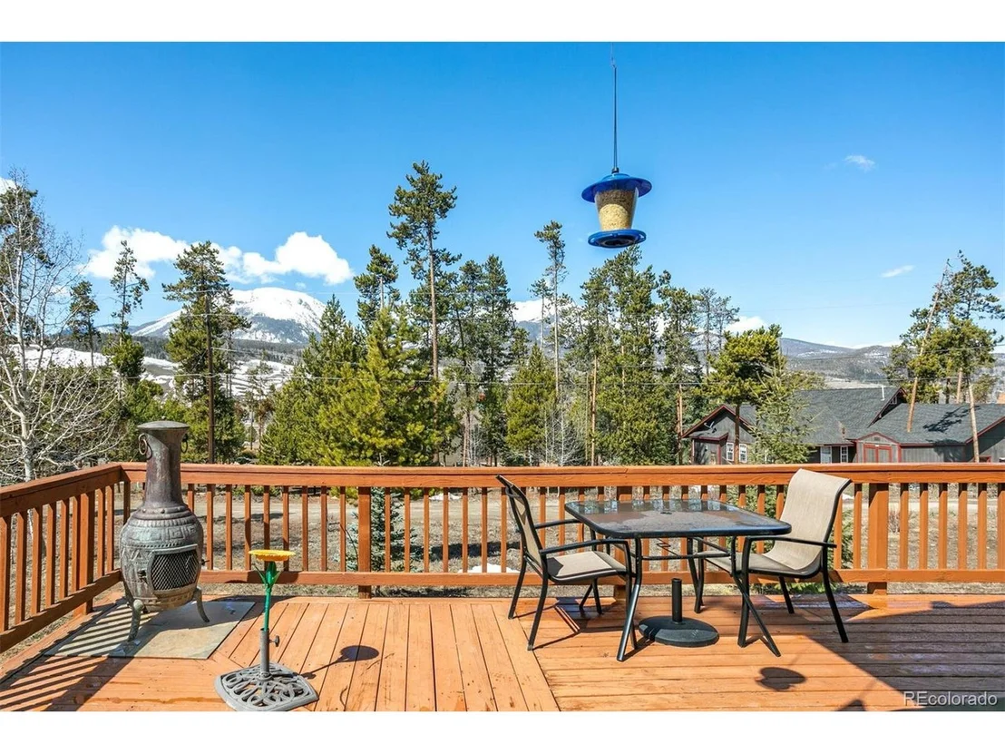 Photo of 457 G Rd