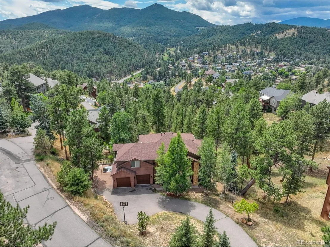 Photo of 26226 Sweetbriar Trl