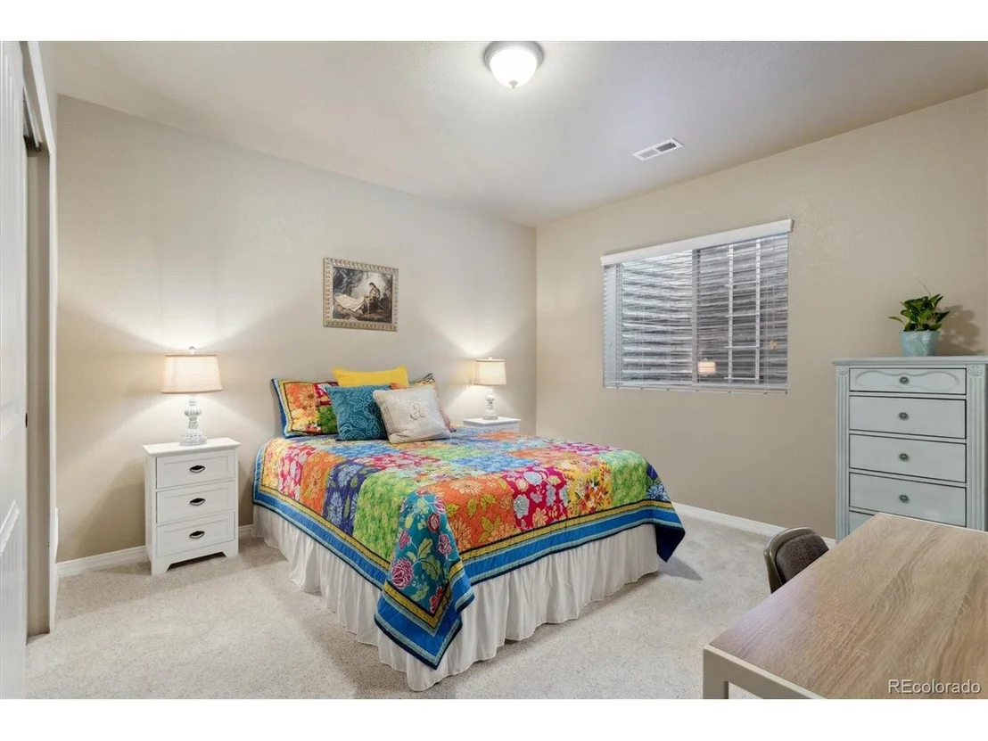 Photo of 3256 Waterfront Dr