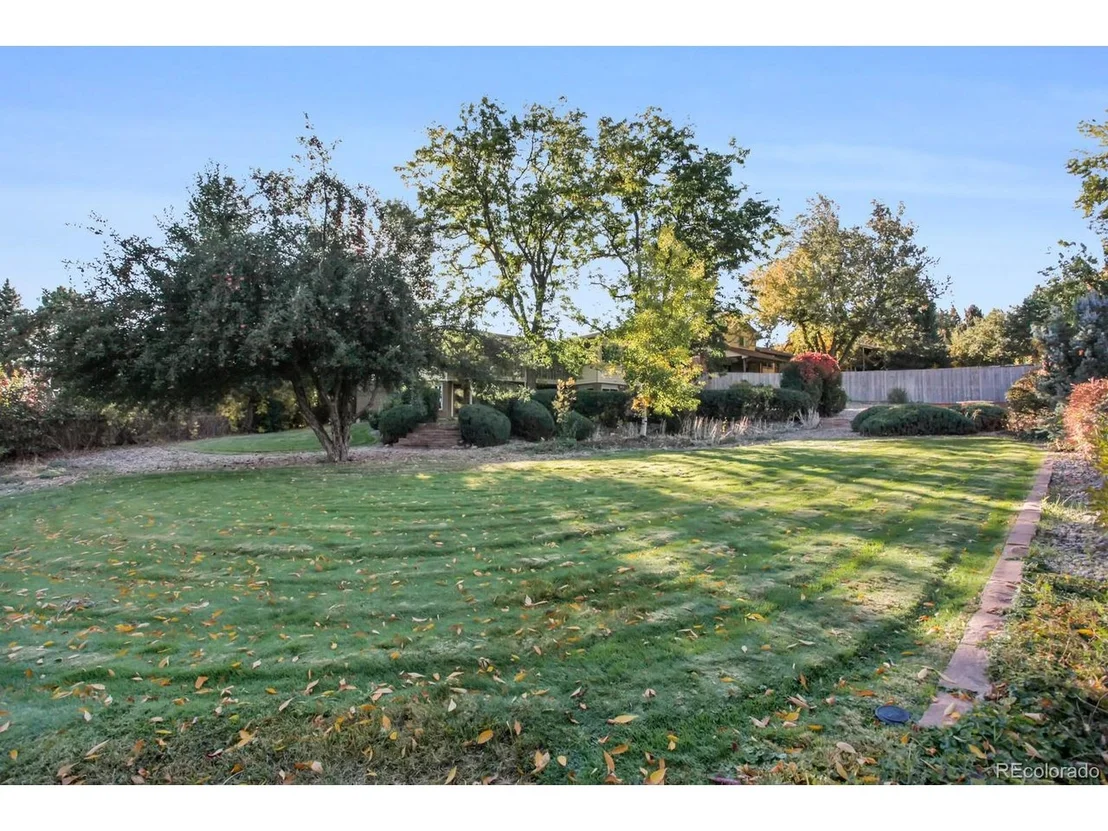 Photo of 6751 Urban Cir