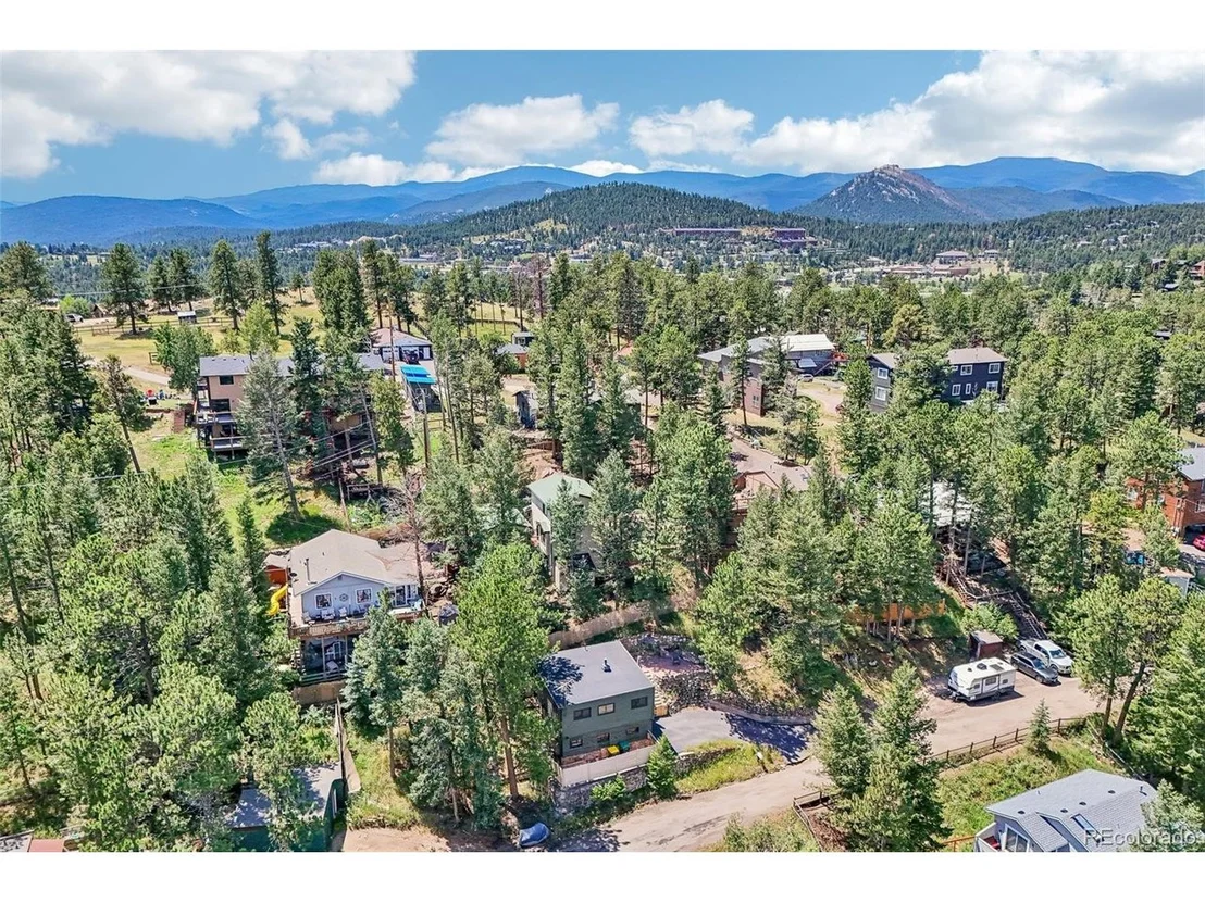 Photo of 29980 Fir Dr