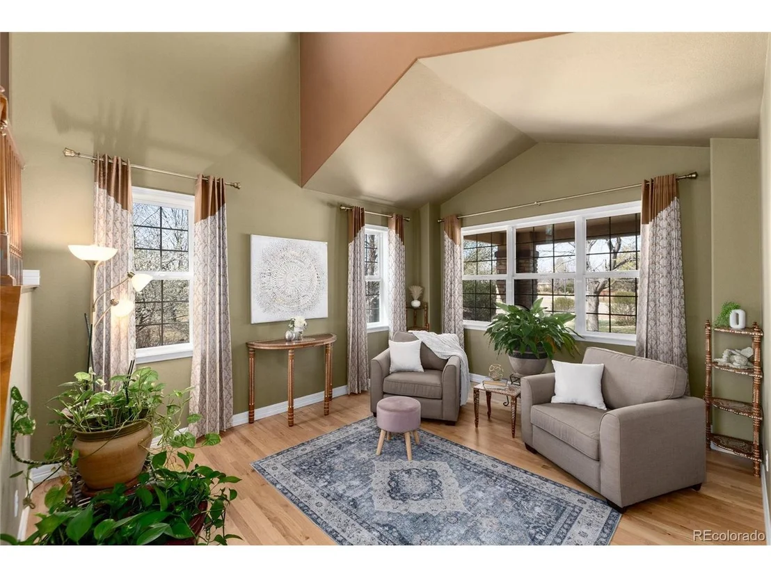 Photo of 4628 Meadowlark Dr
