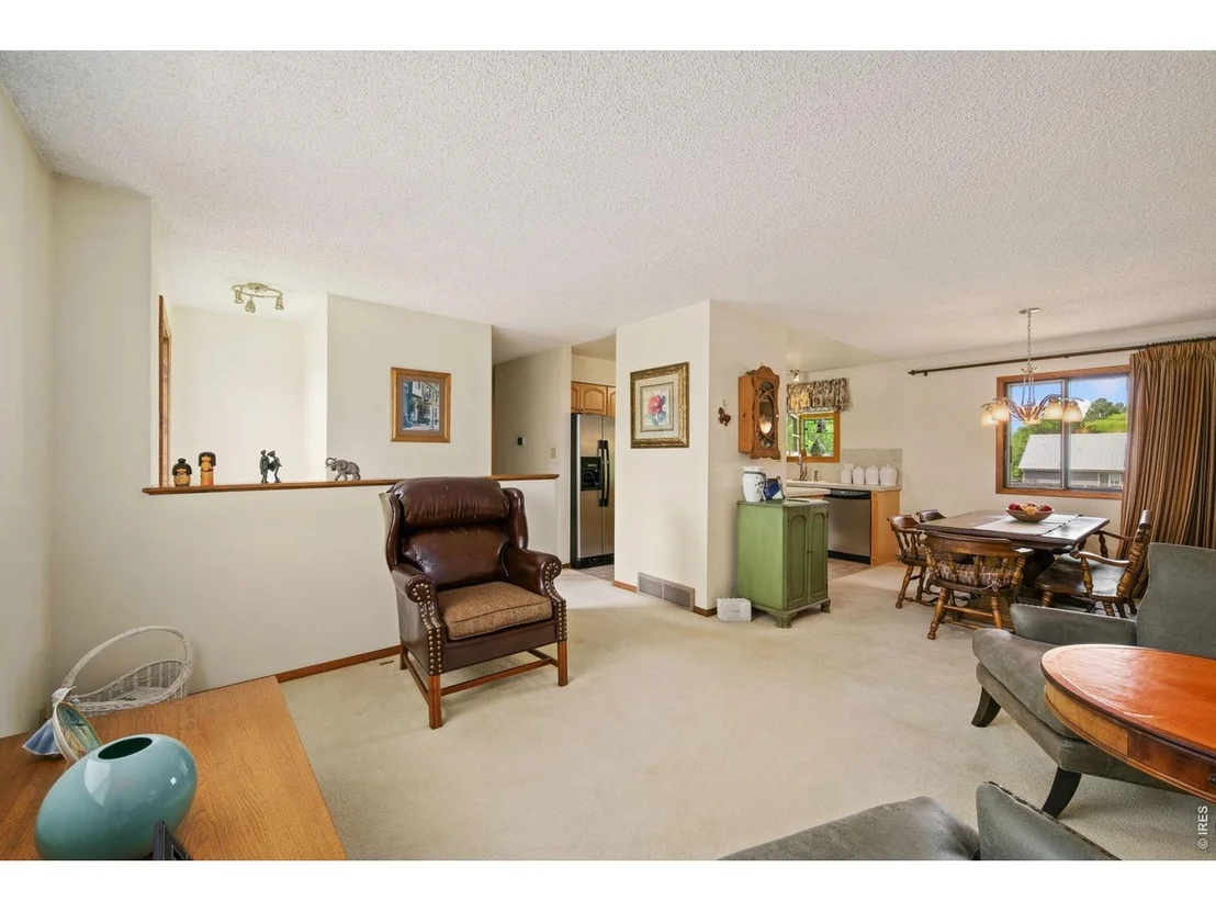 Photo of 150 Sunflower Dr