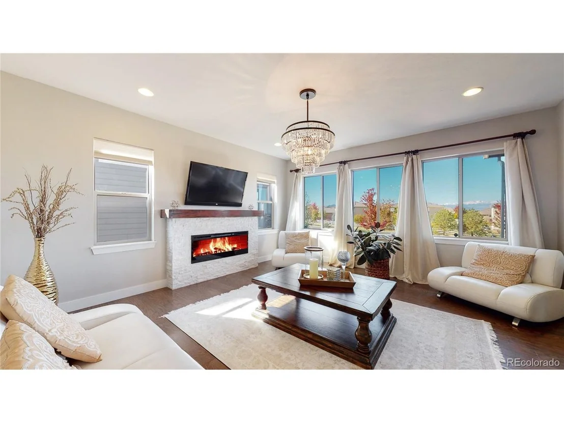 Photo of 16619 Prospect Ln
