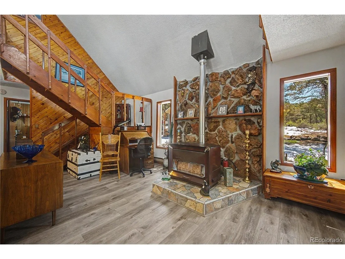Photo of 539 12th Trl
