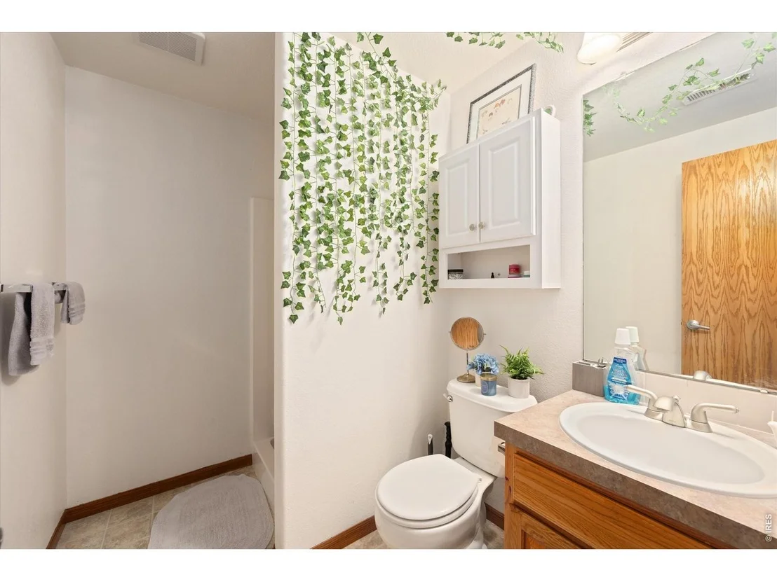 Photo of 84 Pike Ln