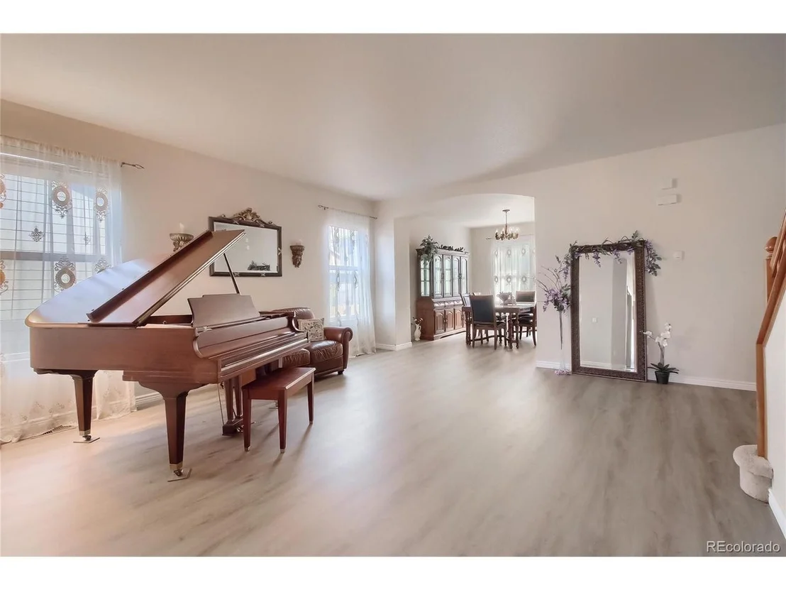 Photo of 4844 Mt Evans St