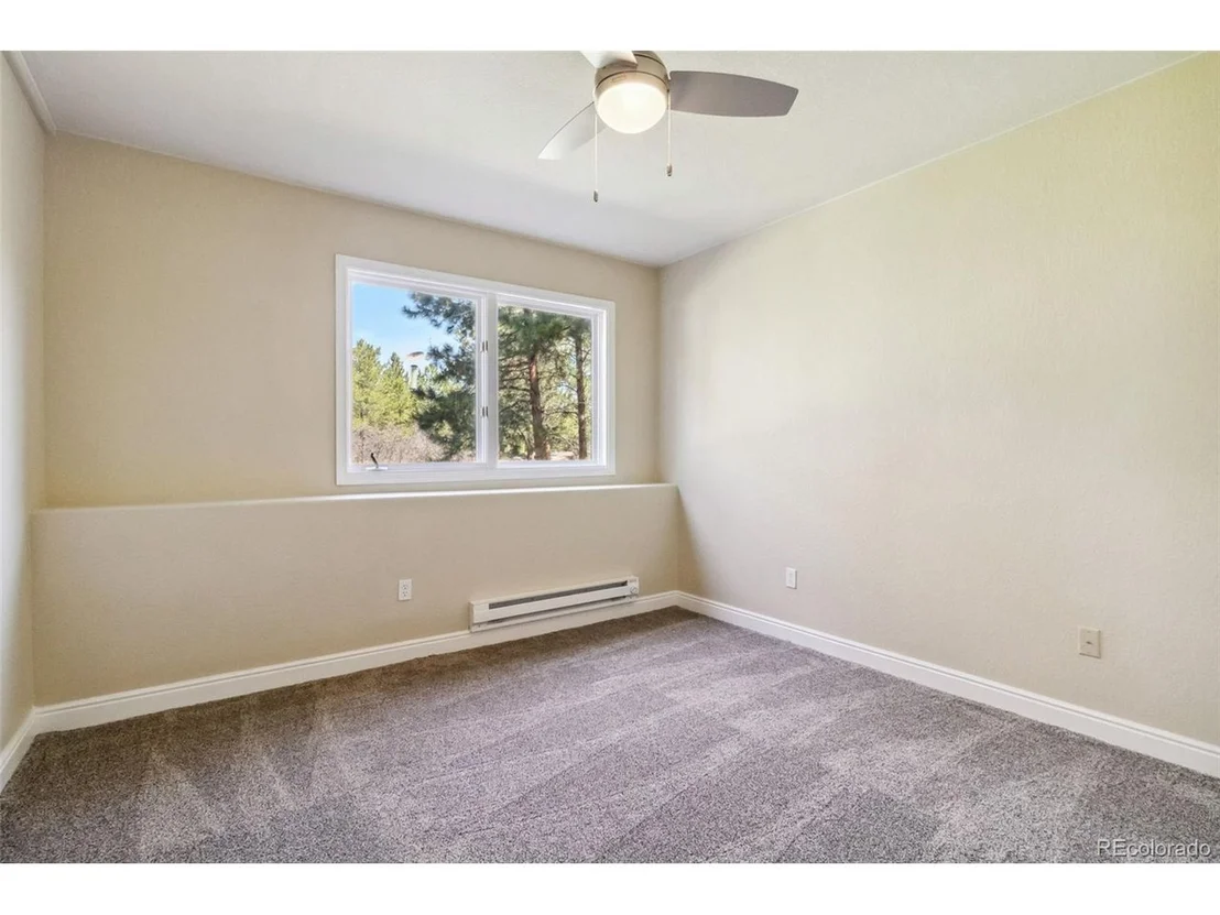 Photo of 1653 Gore Dr