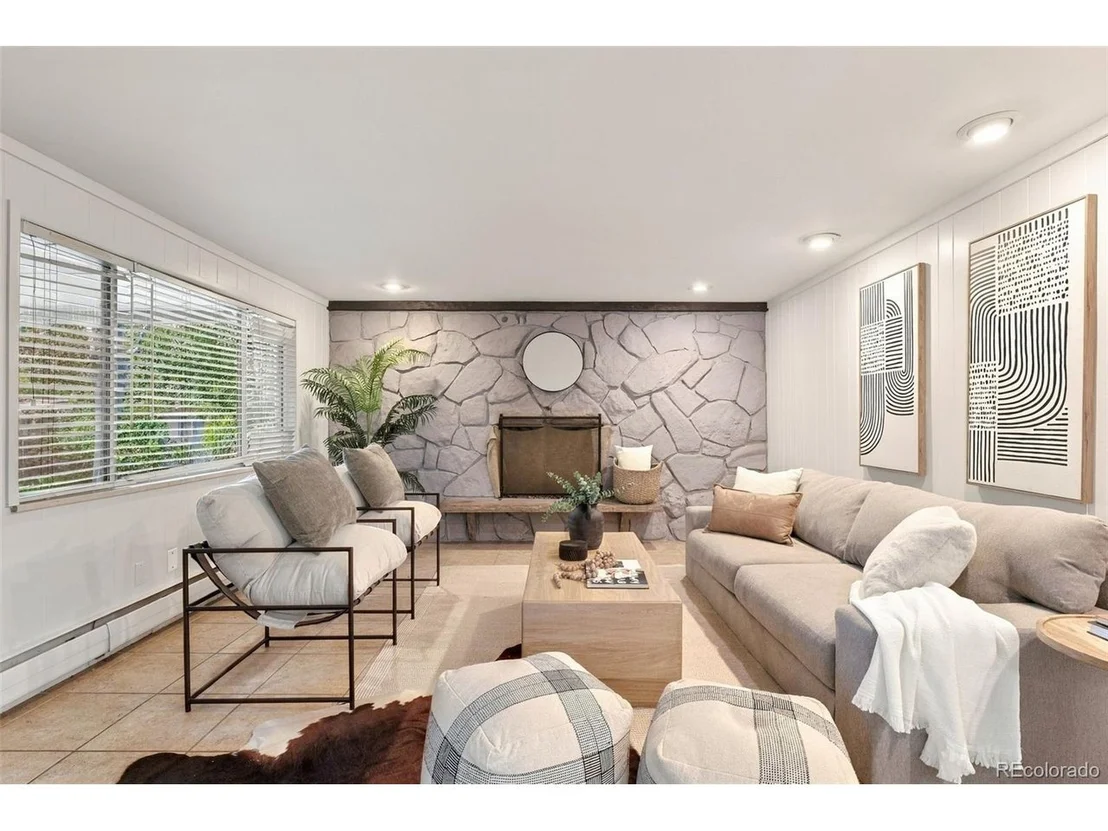 Photo of 4155 Jay St