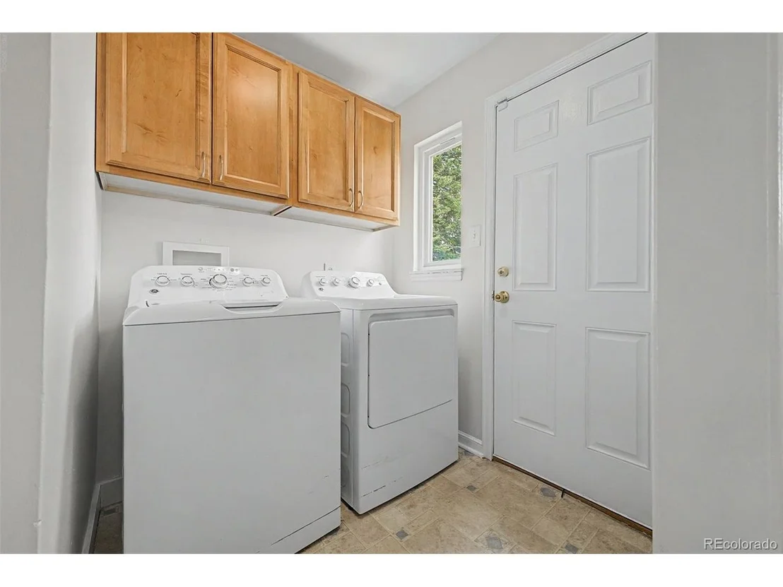 Photo of 1156 Lansing St