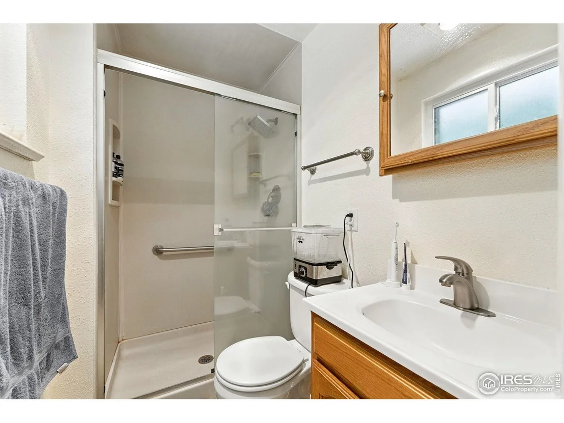Photo of 175 Iroquois Dr