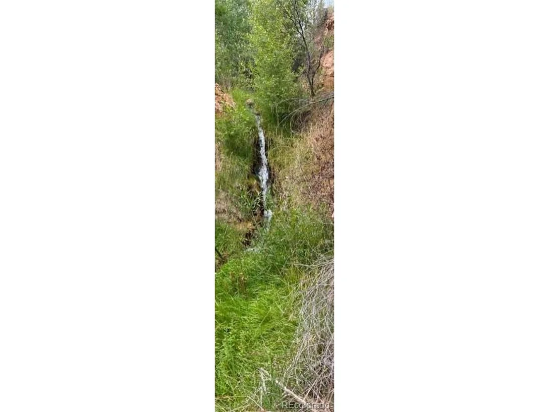 Photo of 291 County Road 51
