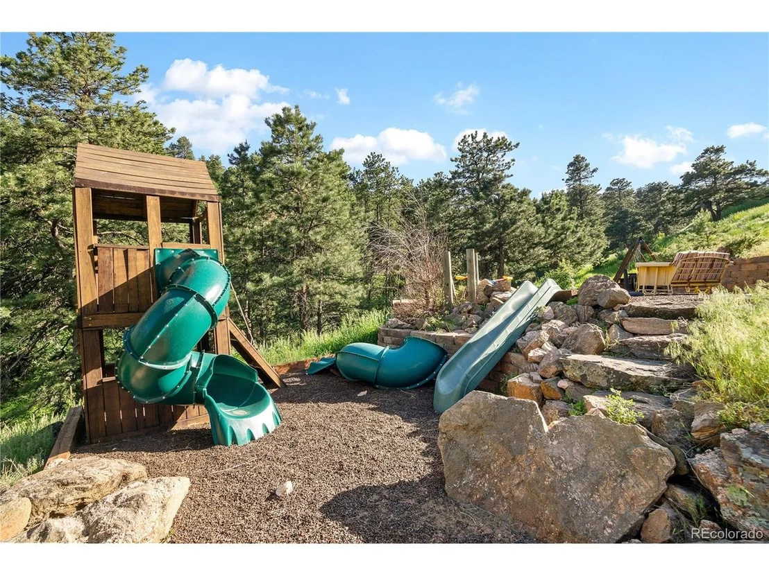 Photo of 180 Enchanted Rd