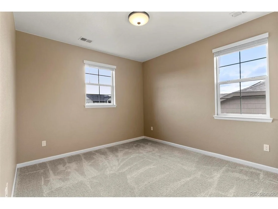 Photo of 13 Western Sky Cir