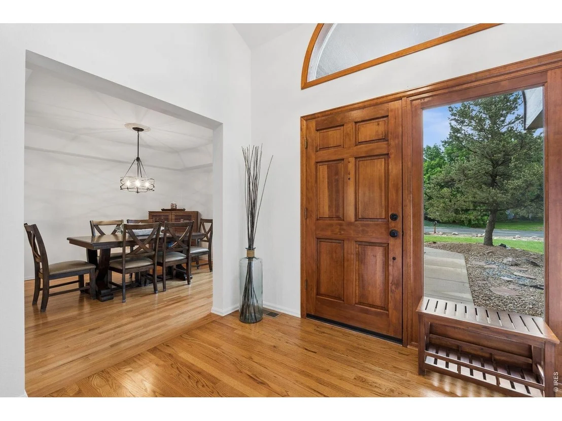 Photo of 6852 Peppertree Dr