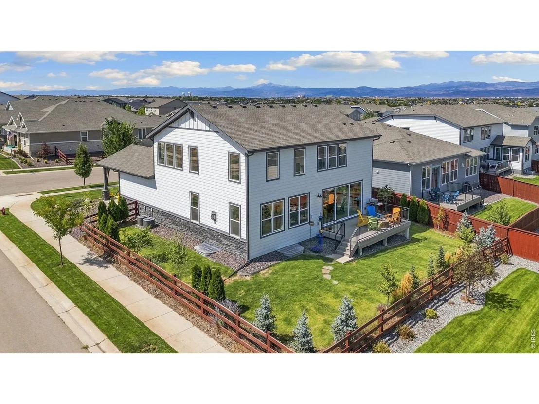 Photo of 1828 Golden Sun Dr