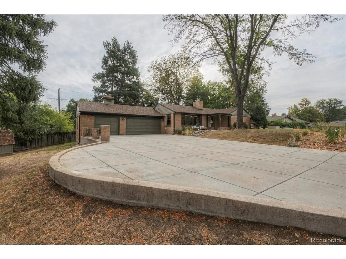 Photo of 4050 Field Dr