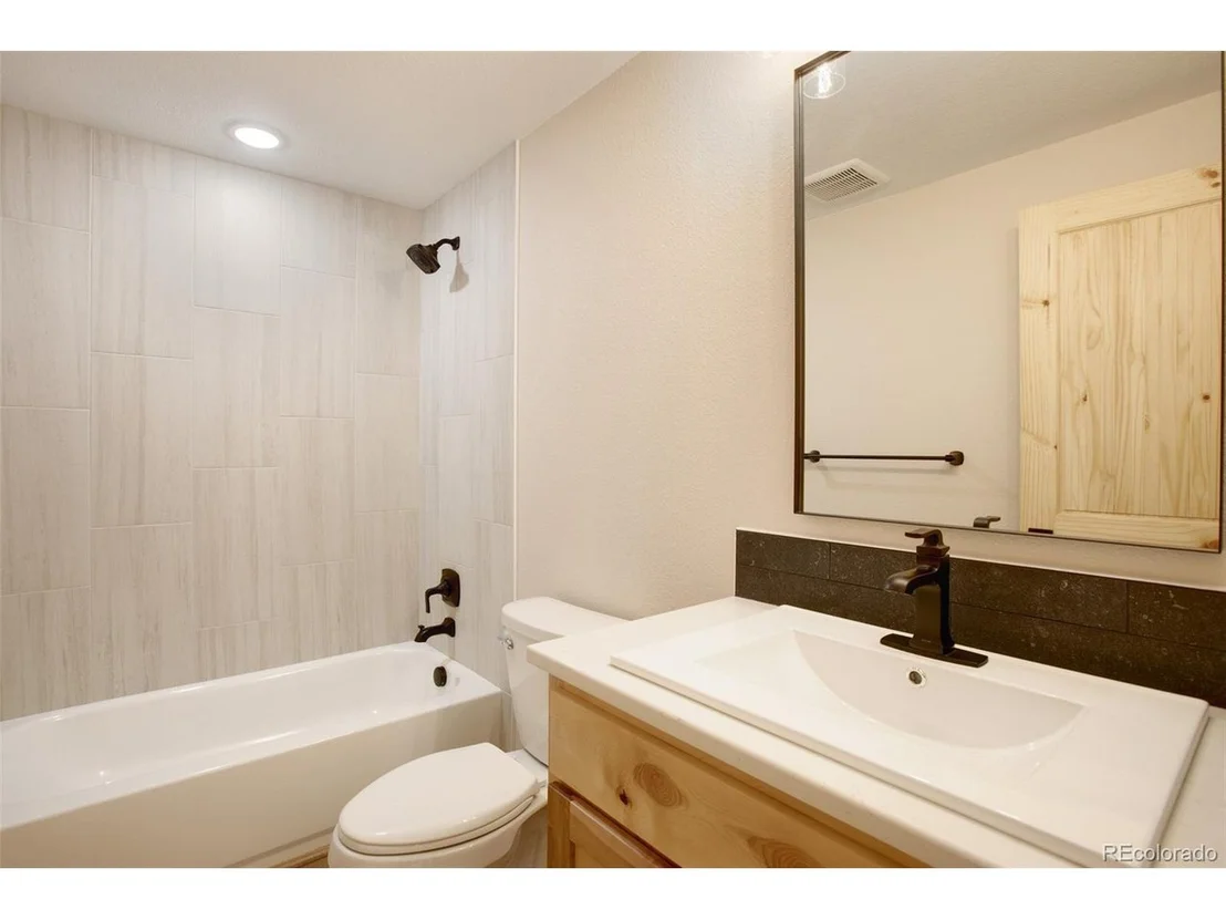 Photo of 198 Timber Ridge Rd