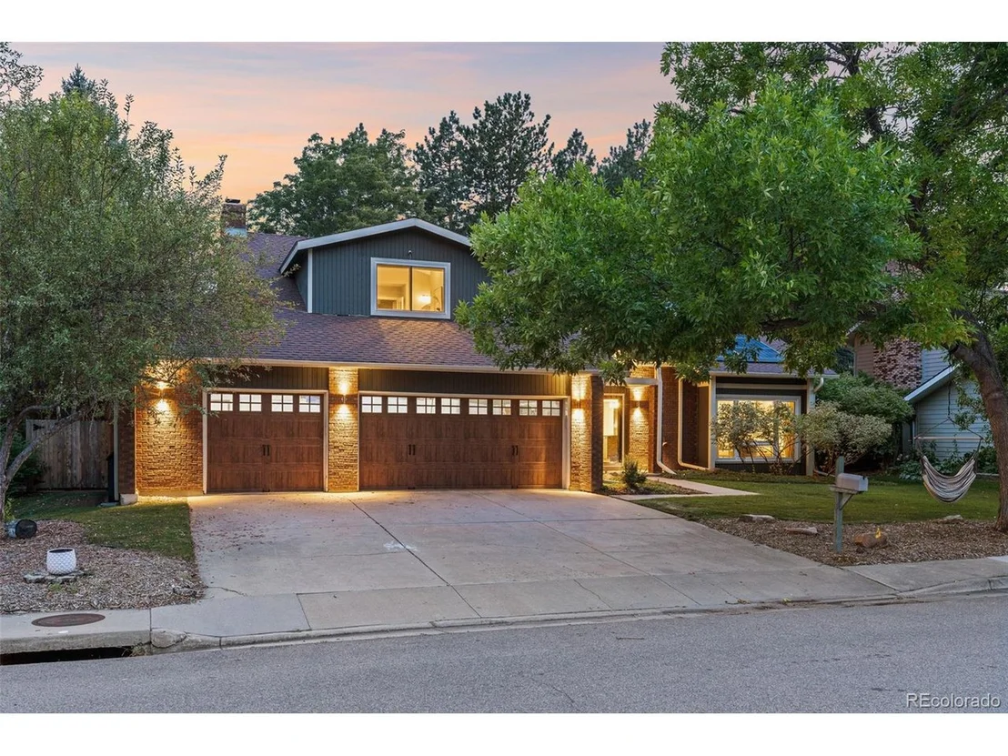 Photo of 5545 Homestead Way