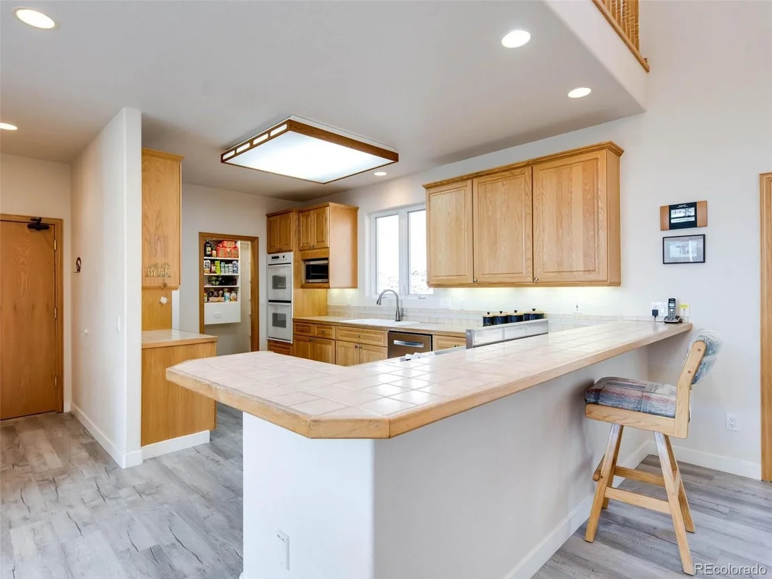 Photo of 180 Nuthatch Rd