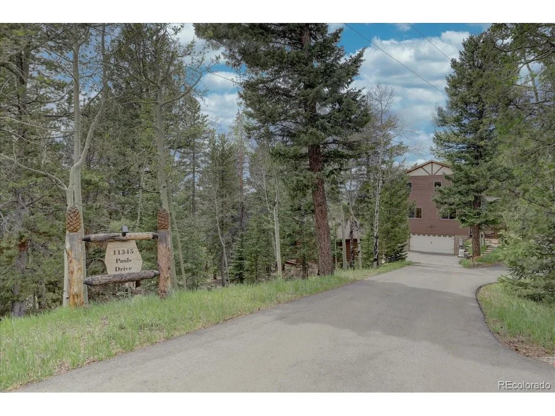 Photo of 11345 Pauls Dr