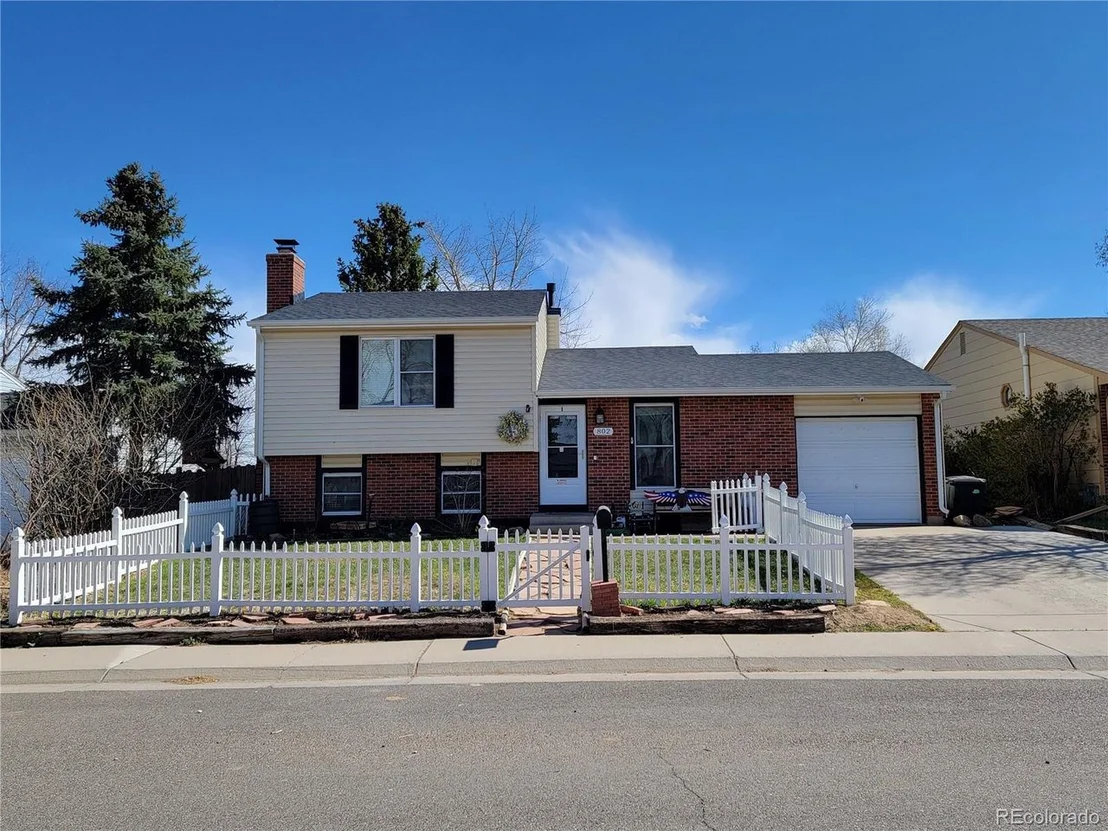Photo of 802 Centennial Way