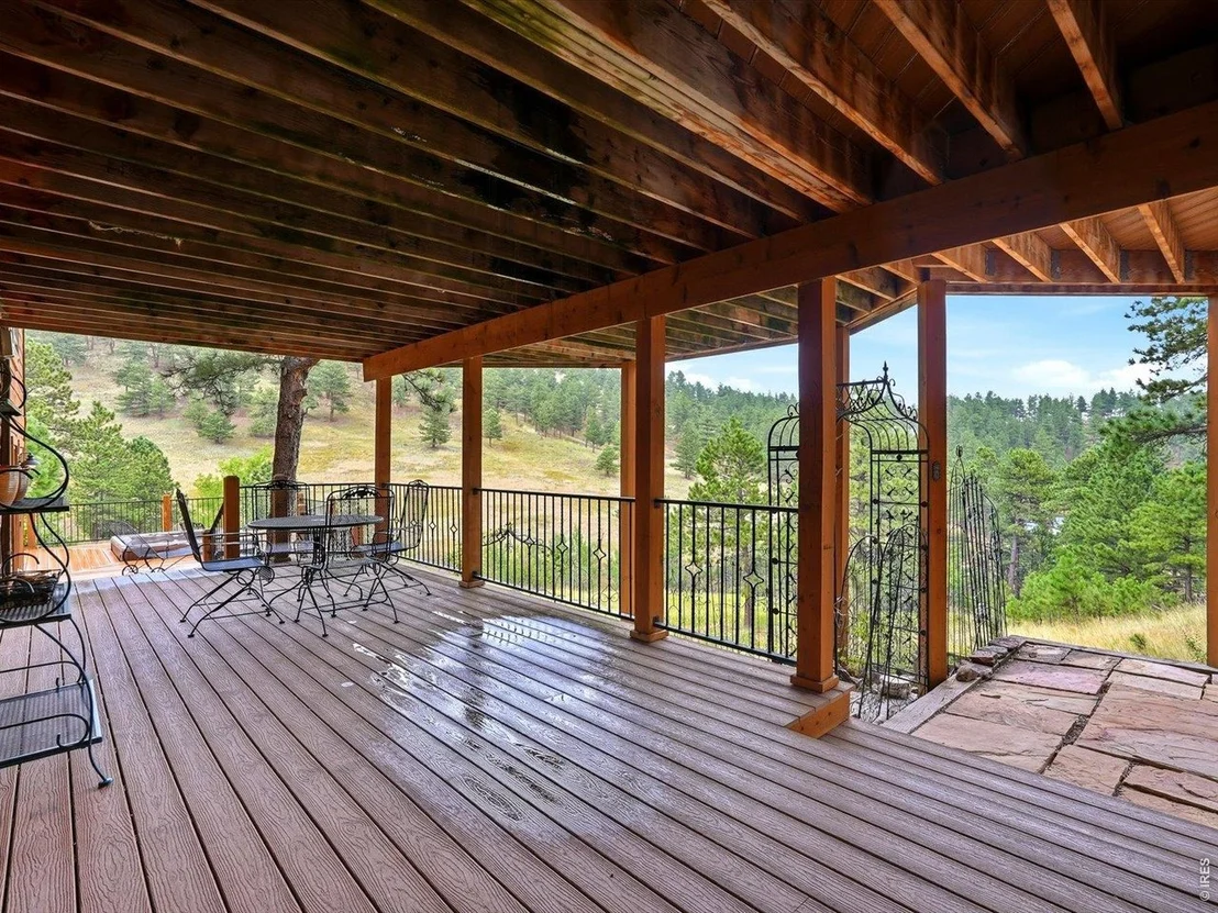 Photo of 114 Balsam Ln