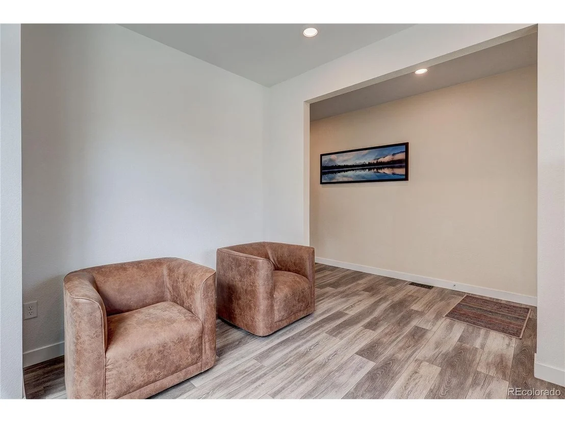 Photo of 5217 Inland Ave