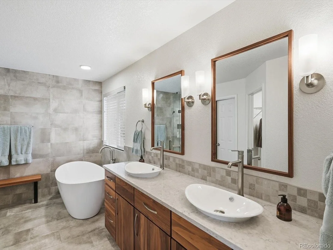 Photo of 811 Maroon Peak Cir