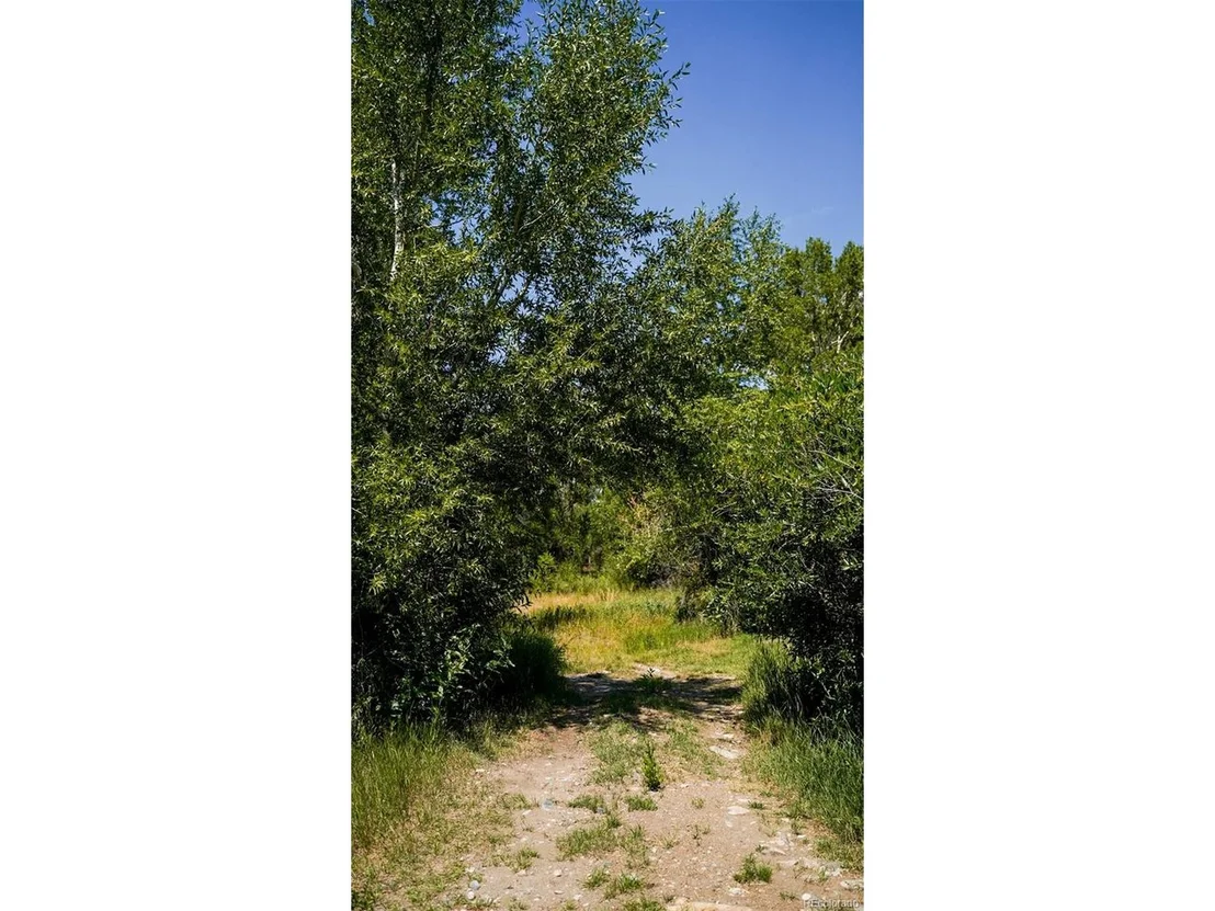 Photo of 8116 Fawn Run