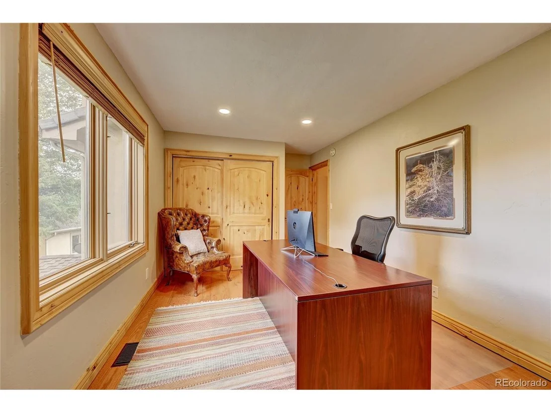 Photo of 3886 Spring Valley Trl