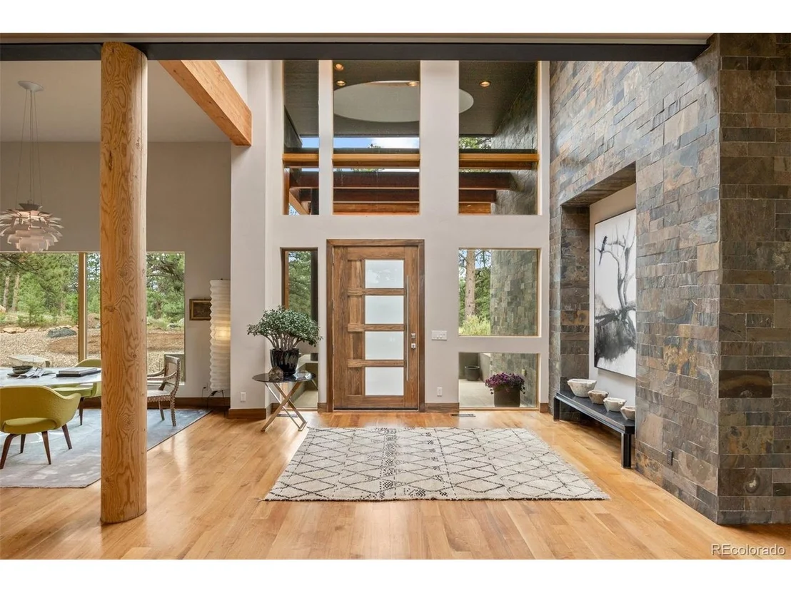 Photo of 2888 Highlands View Rd