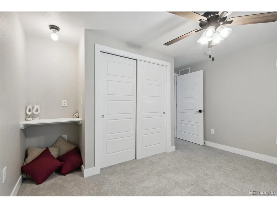 Photo of 6740 Sage Ave