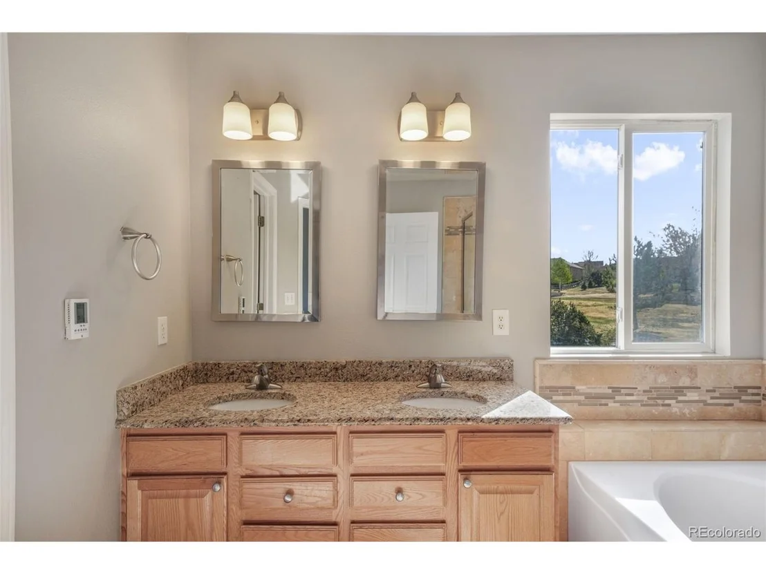 Photo of 306 Oxbow Dr