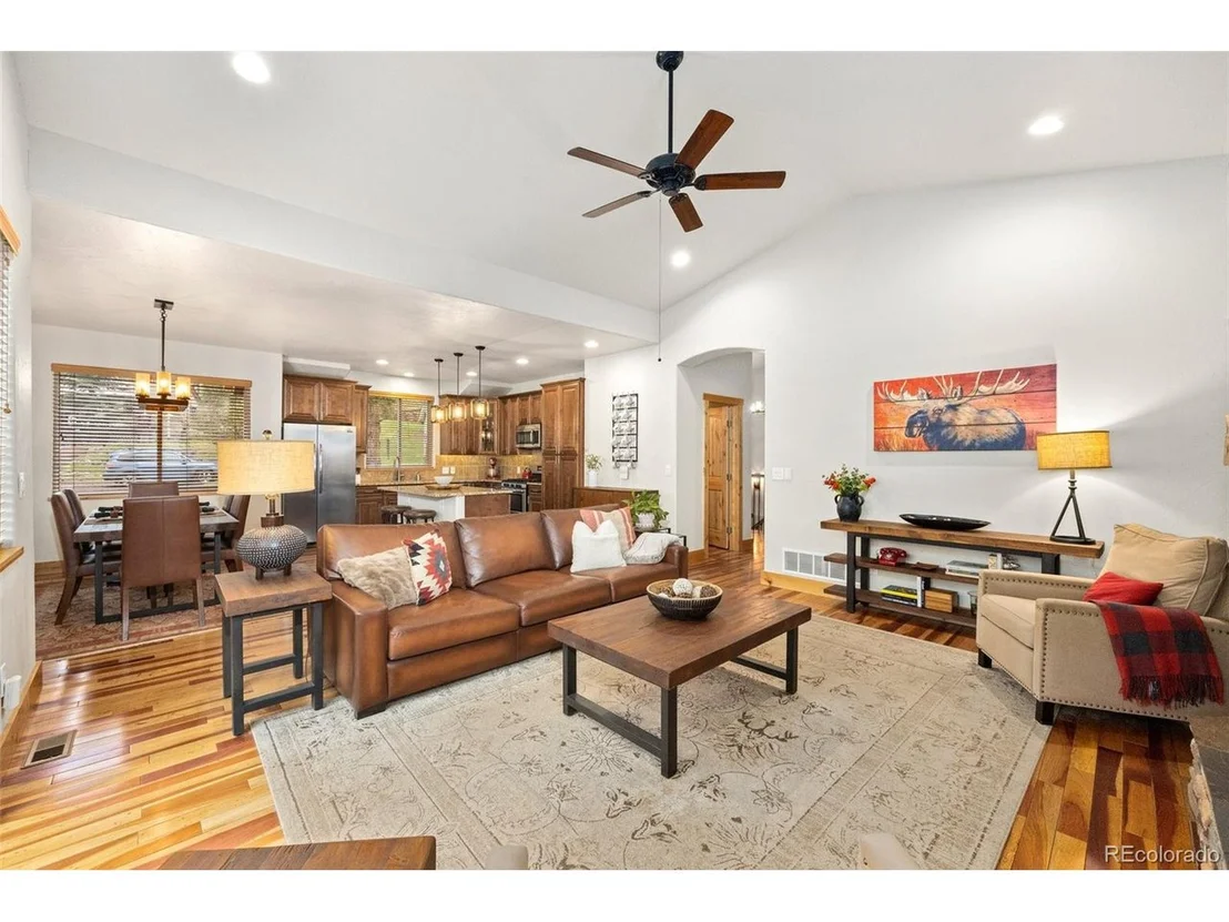 Photo of 5283 S Pine Rd