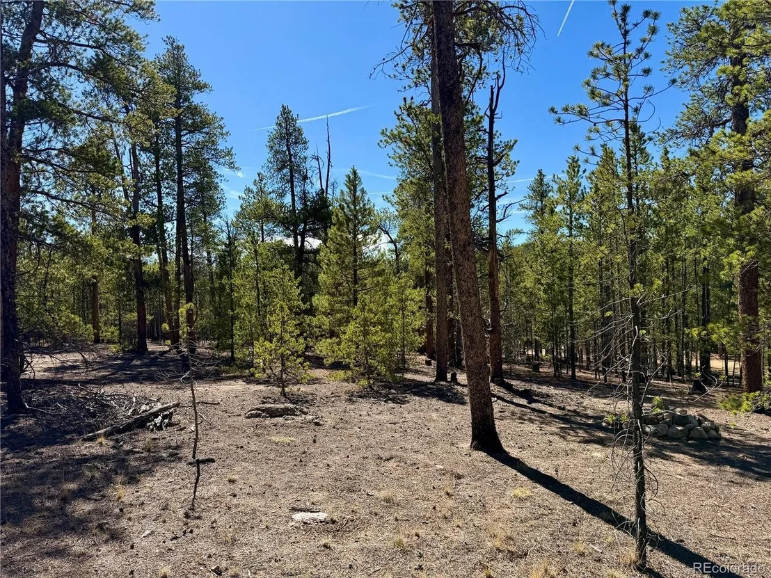 Photo of 360 Peak View Dr