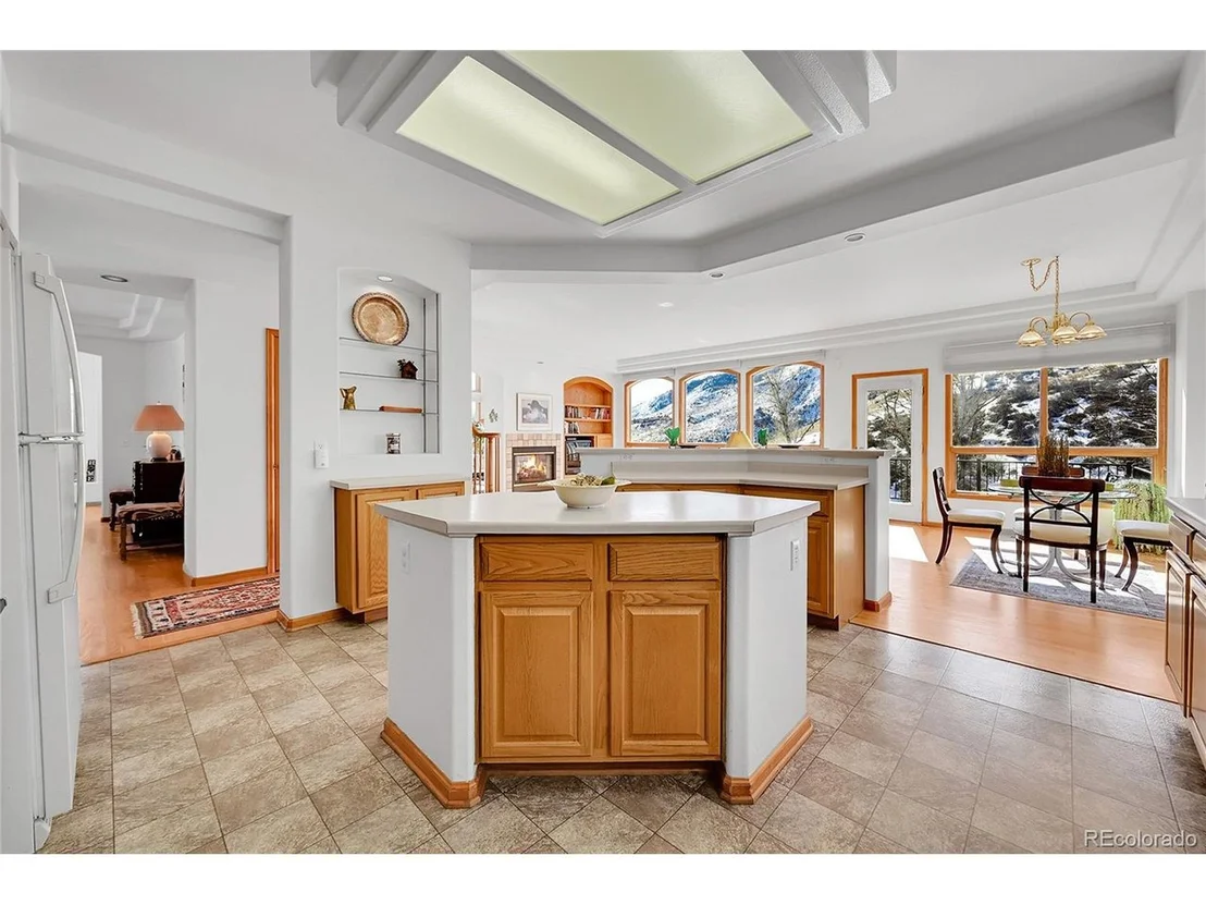 Photo of 439 Canyon Point Cir