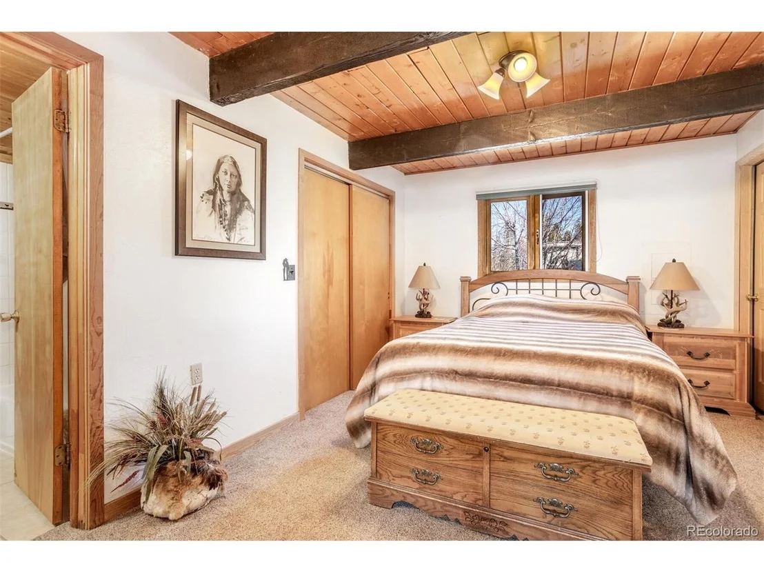 Photo of 457 G Rd