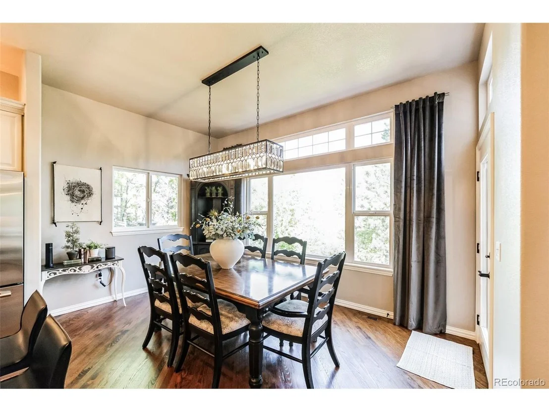 Photo of 1049 Timbercrest Dr