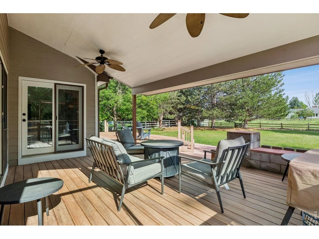 Photo of 6852 Peppertree Dr