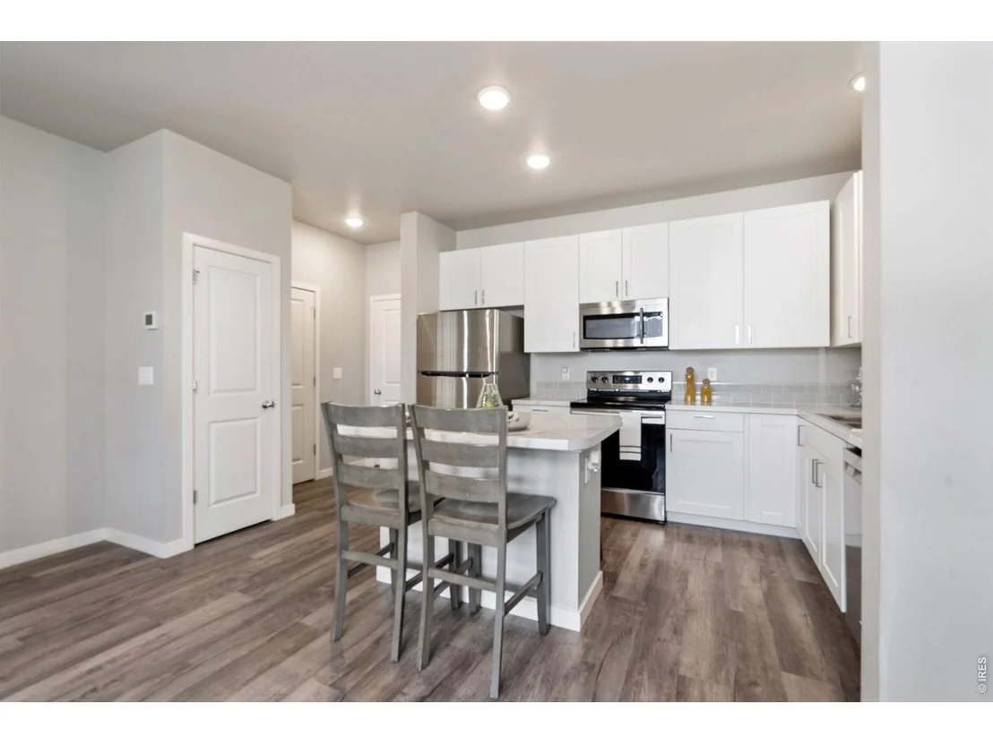 Photo of Unit D3 at 710 Oregon Trl