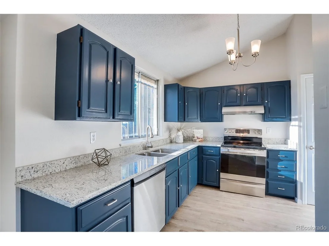 Photo of 4421 Eugene Way