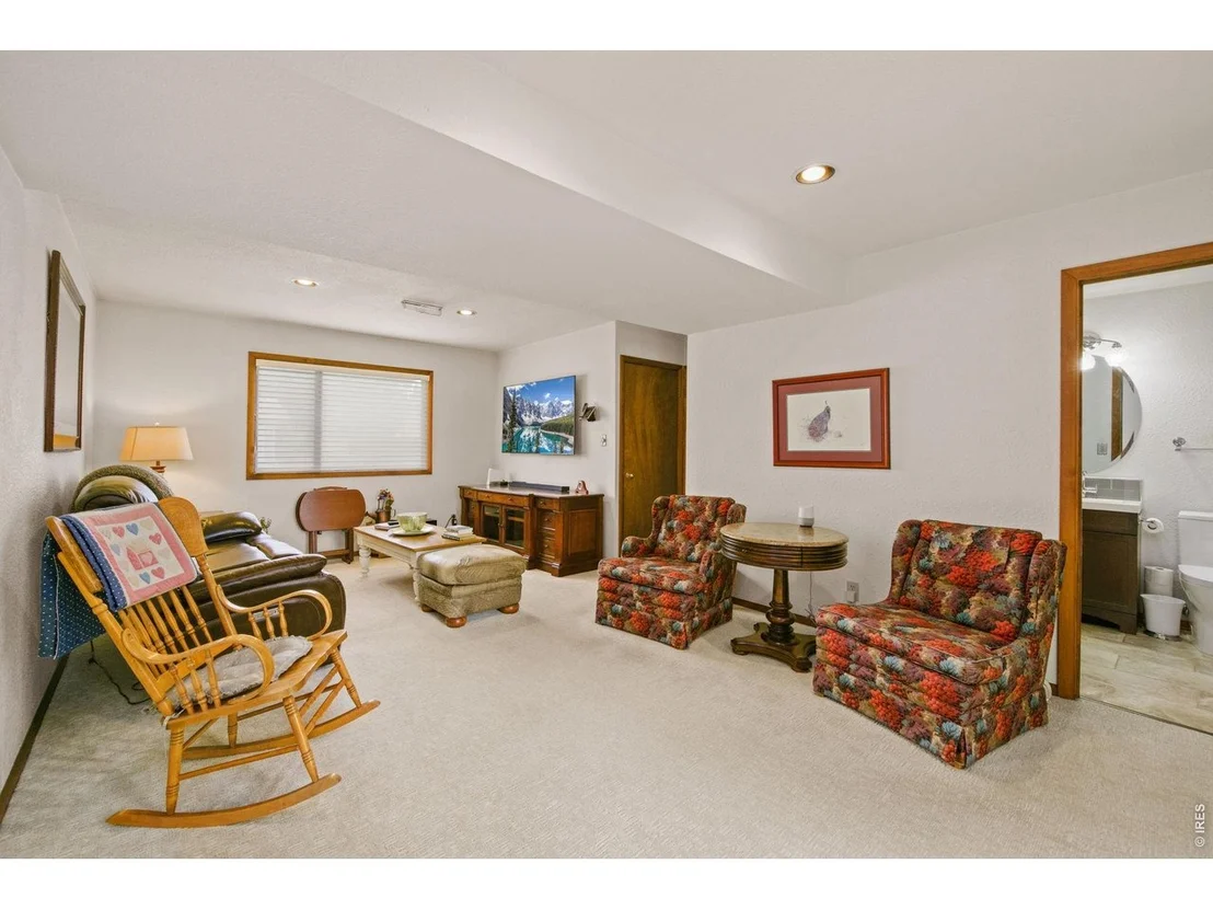 Photo of 150 Sunflower Dr
