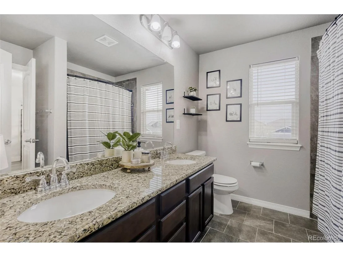 Photo of 2475 Likens Dr