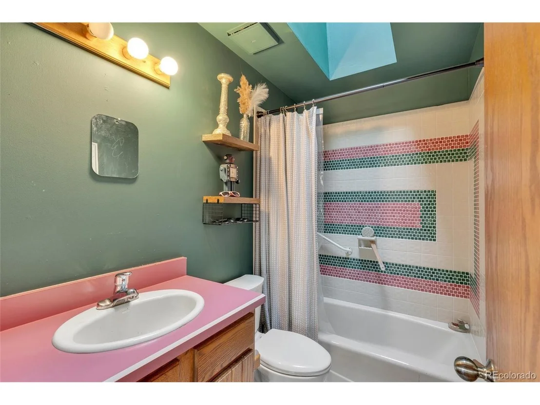 Photo of 9805 Deerfield Rd