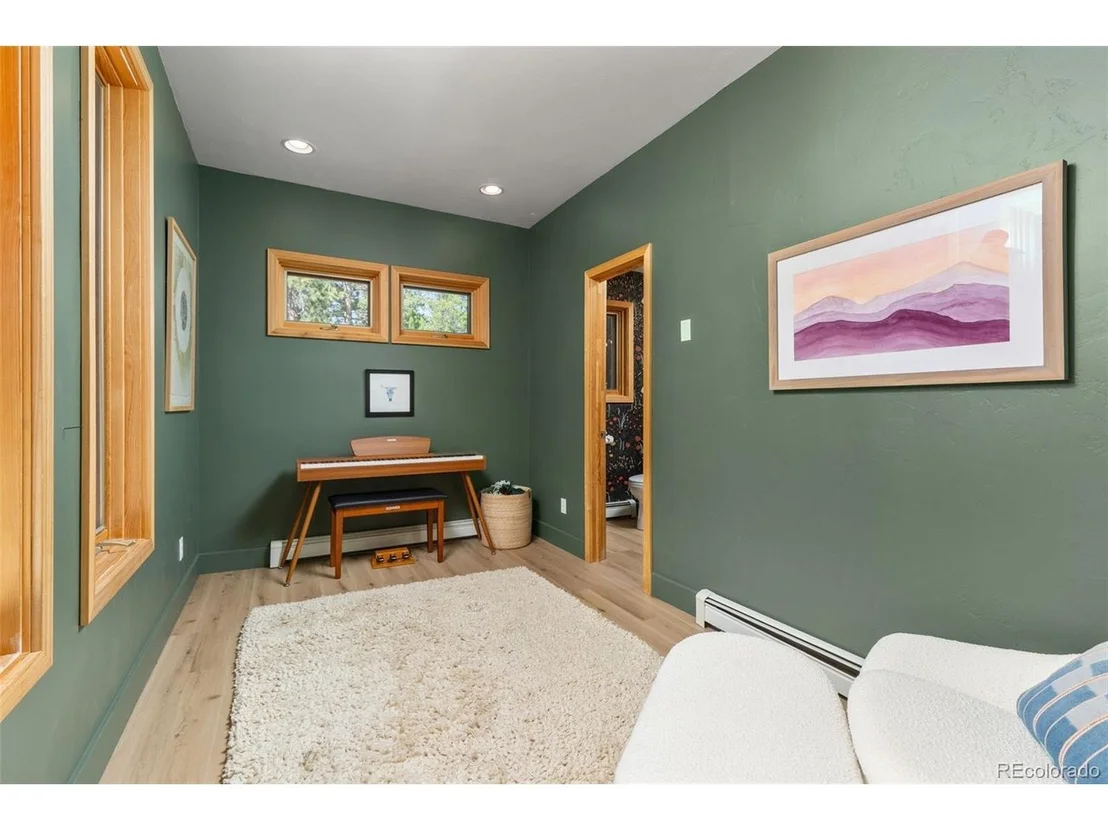 Photo of 25 Shoshoni Way
