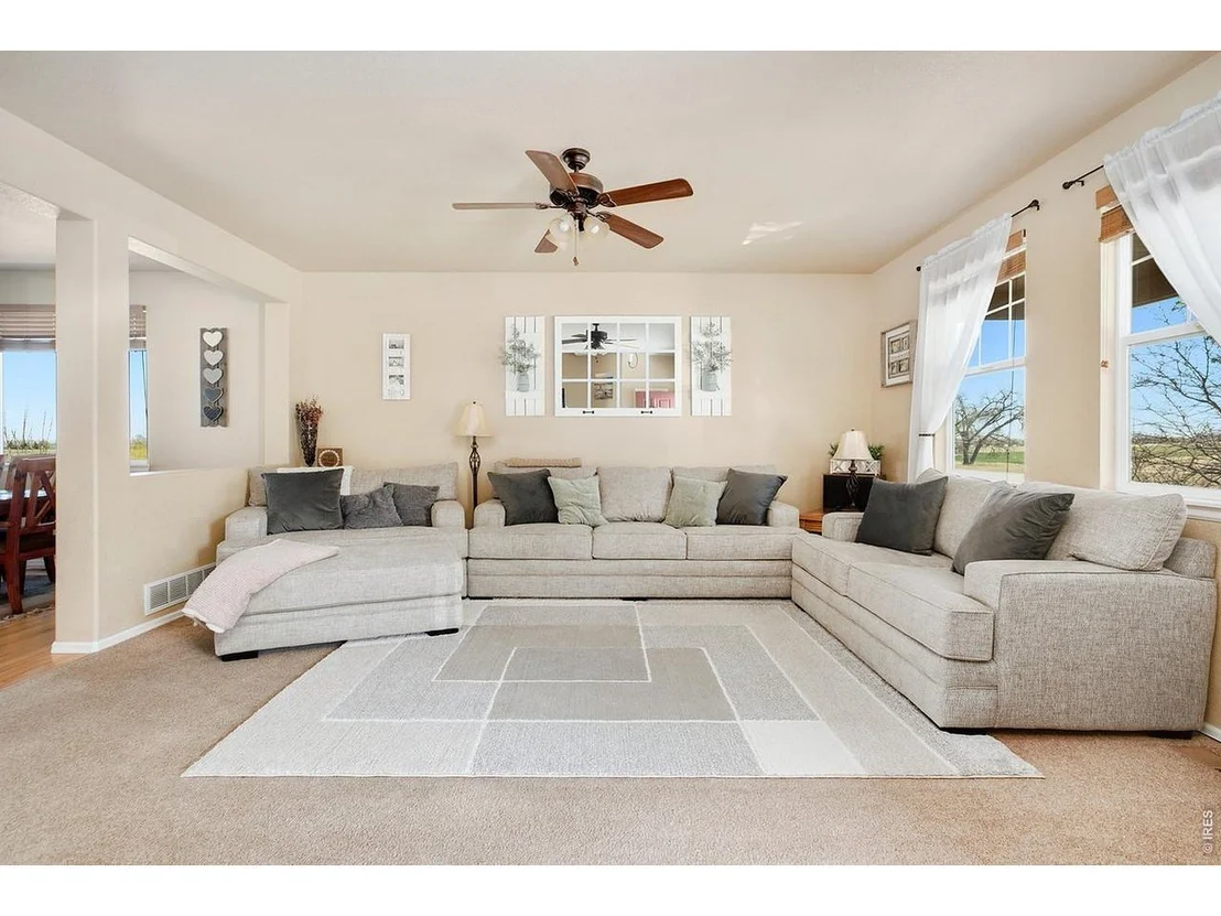 Photo of 7592 Triangle Dr