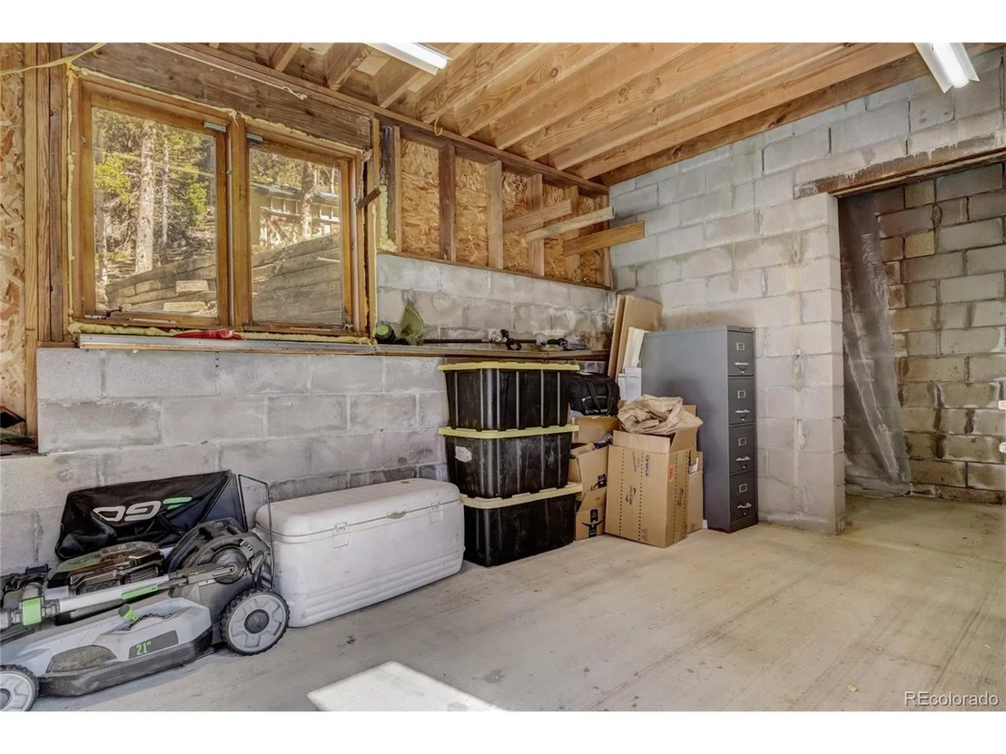 Photo of 199 Valley View Ln